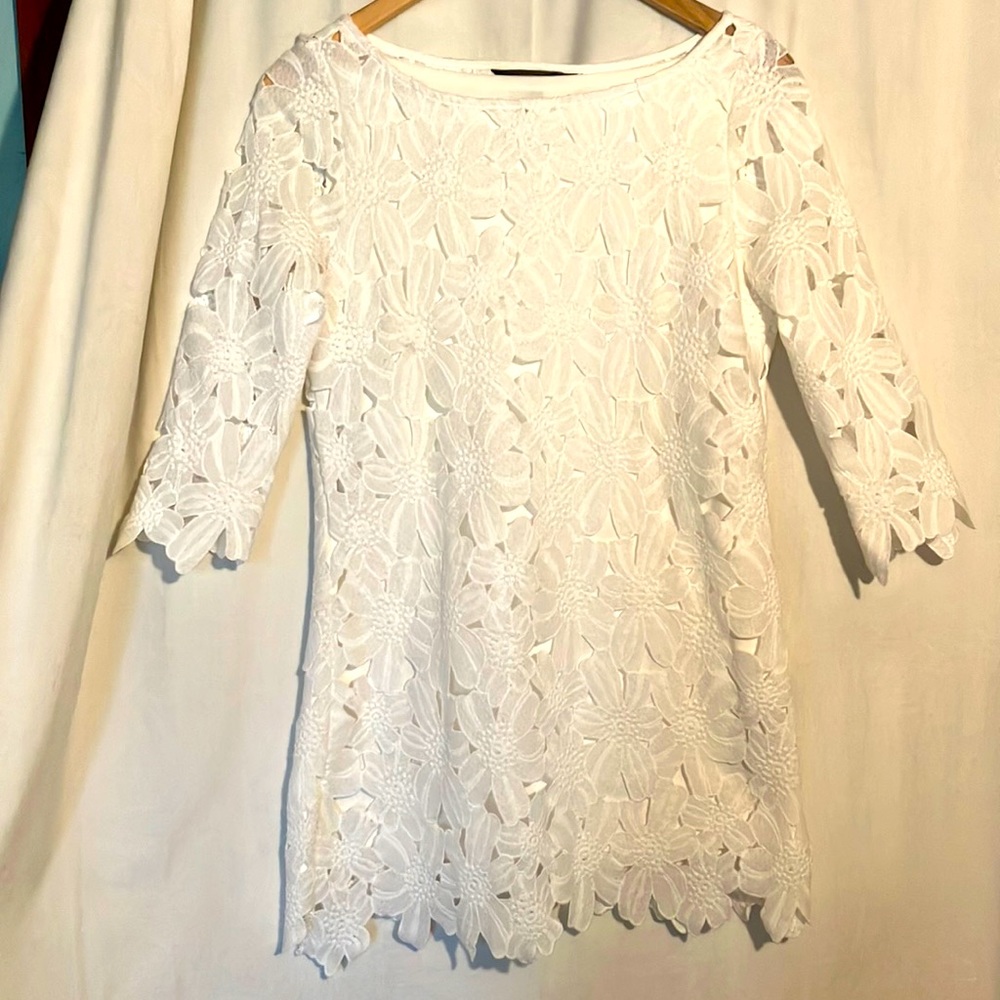 Felicity and Coco white dress size XSP